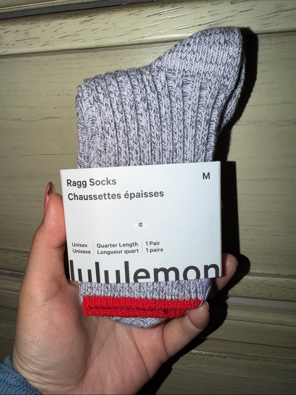 NWT lululemon athletica Ragg Quarter-Length Socks - Light Gray with Red Accent M